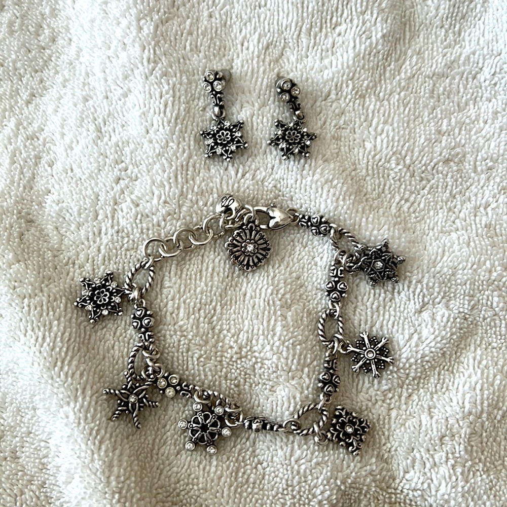 Brighton snowflake matching charm bracelet and dangle earring set
